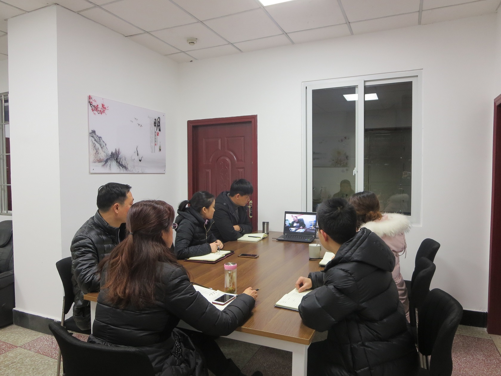 区委编办迅速传达学习自流井区第十一届纪律检查委员会第五次全体会议暨全区深化作风建设、优化营商环境工作会精神