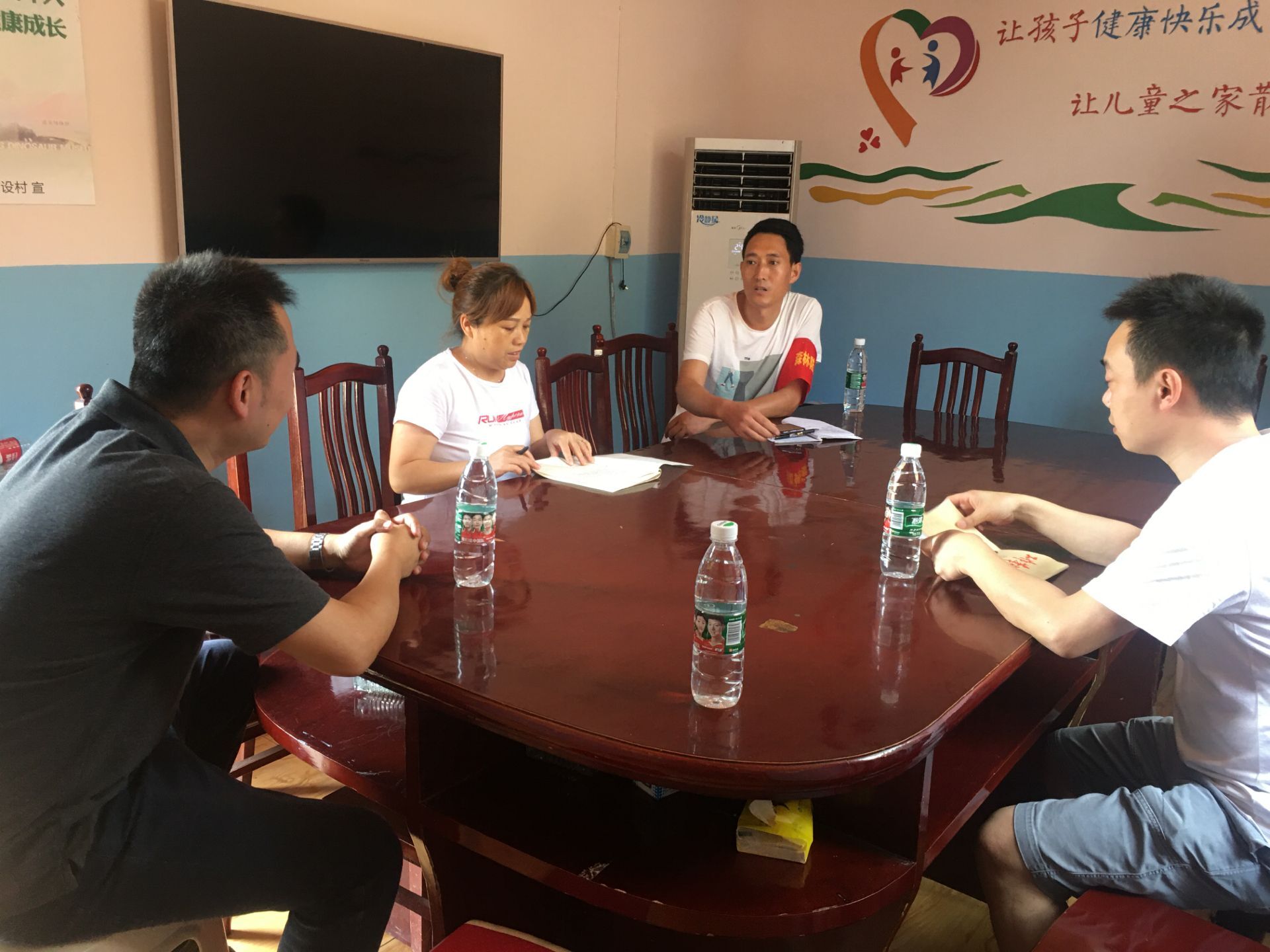仲权镇纪委：开展专项暗访 加强换届风气监督